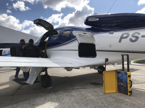 UST-4030 _ Cirrus Vision SF50 G2